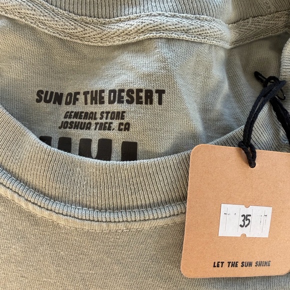 *NWT* Sun of the Desert 29 Palms Snake T-Shirt - Picture 2 of 8